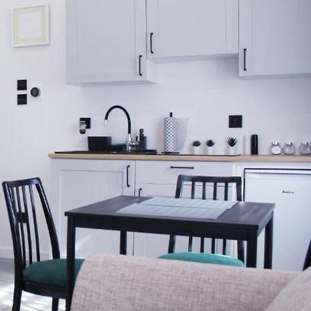 Apartament Z Historia Єленя-Ґура Екстер'єр фото