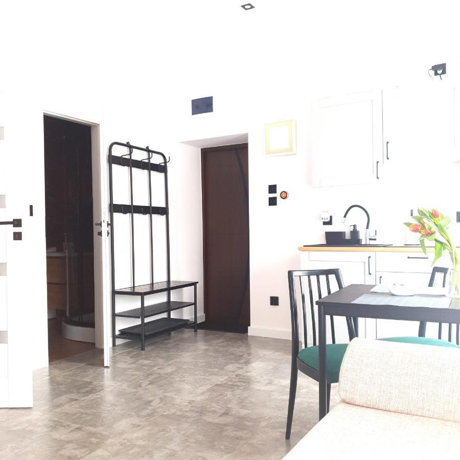 Apartament Z Historia Єленя-Ґура Екстер'єр фото