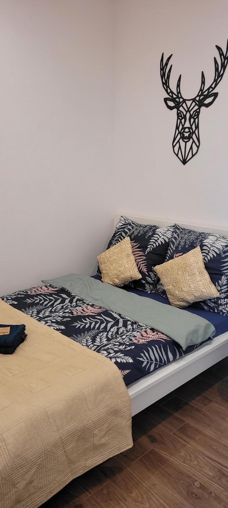 Apartament Z Historia Єленя-Ґура Екстер'єр фото